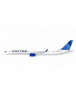 Boeing 757-300 United N75854